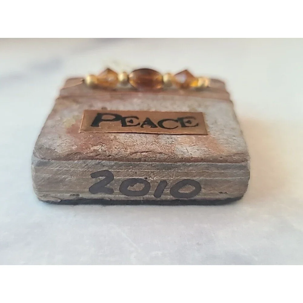 Inspirations Of Faith Handcrafted Home Decor Ornament 2010